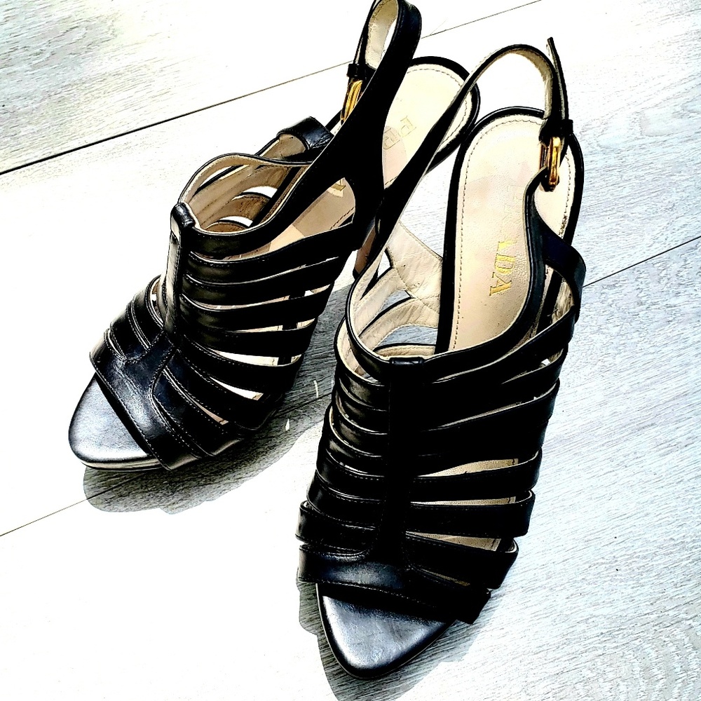 ⭐HP 11/23⭐Prada platform cage stilettos sz 7 - Picture 7 of 8
